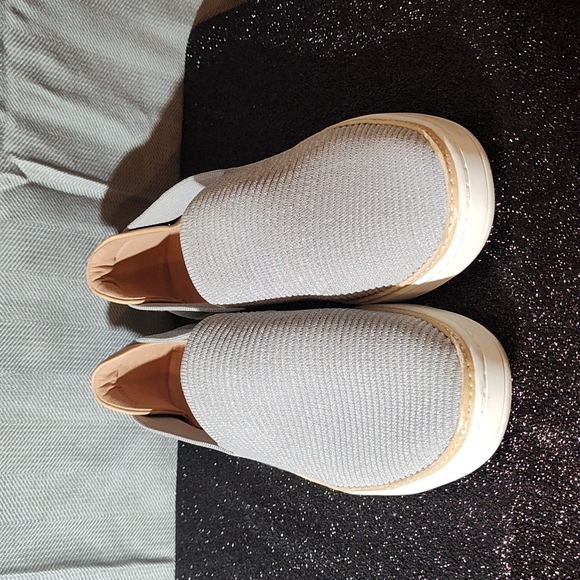 UGG Shoes - UGG Loafers